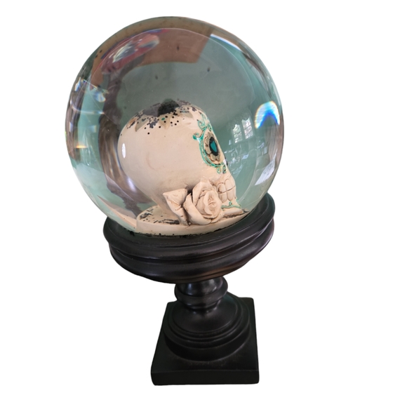 Moonlight Manor Day of the Dead Skull Snow Globe - Picture 4 of 8